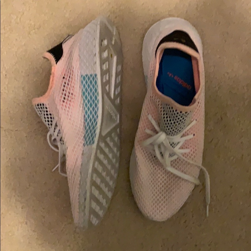 Adidas Deerupt pink and white